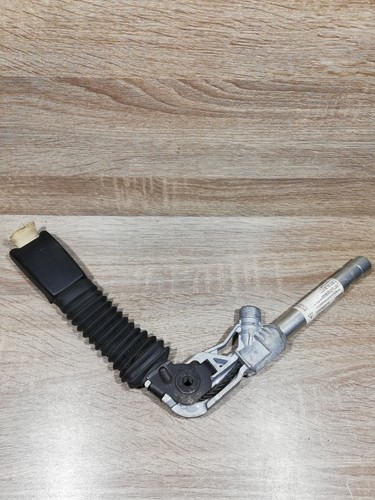 Bmw seat belt - bmw,