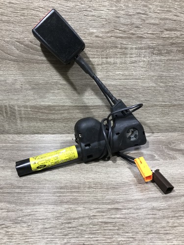 Ford seat belt - seat, latch